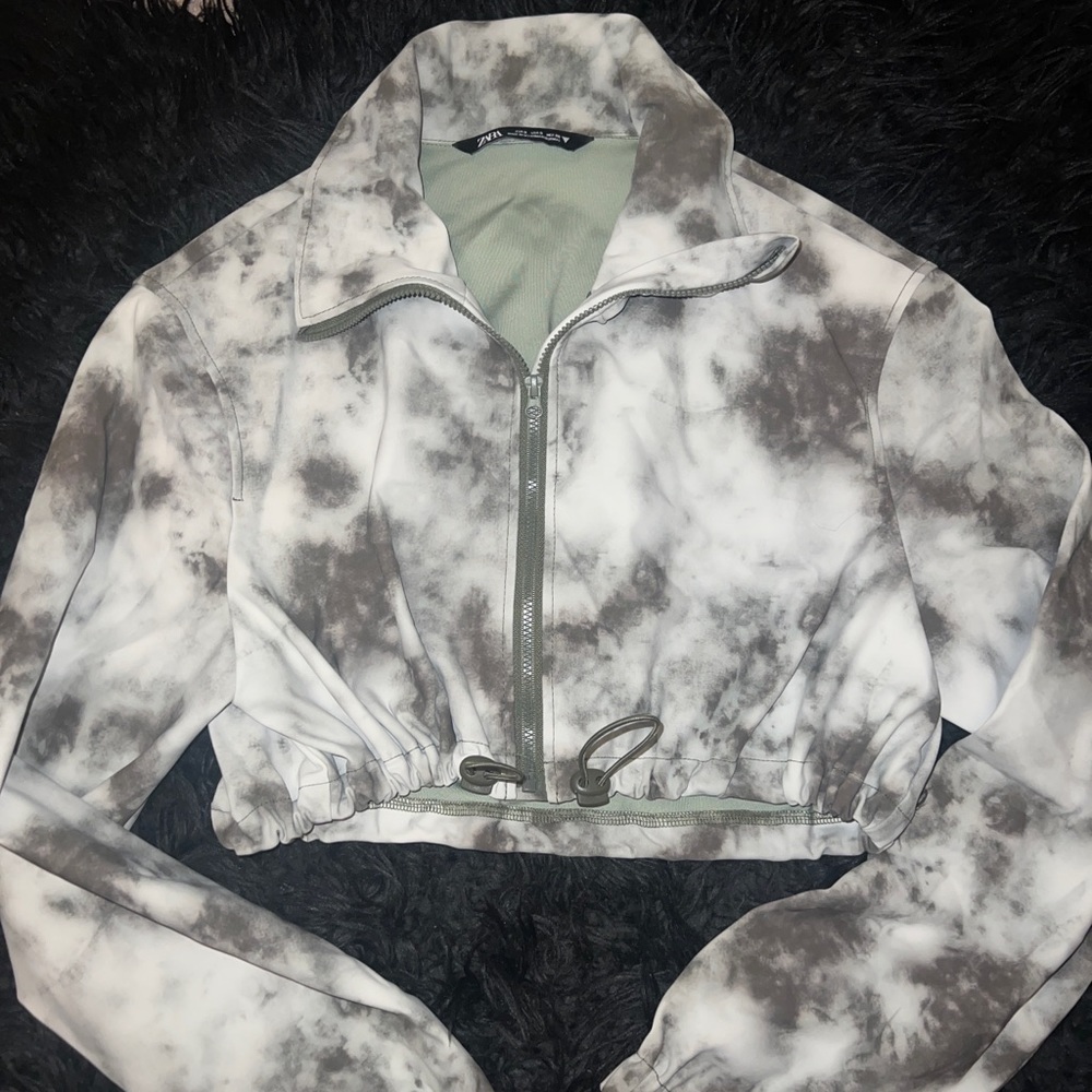 ZARA - Olive Green Marble Cropped Jacket